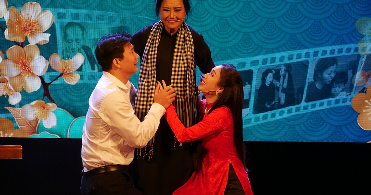 NSND Kim Cương - người đặt nền móng cho kịch nói miền Nam