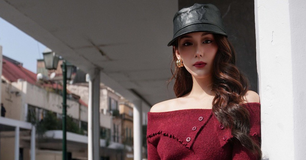 Áo trễ vai phối mũ: Công thức thời trang đang được nhiều cô gái yêu thích