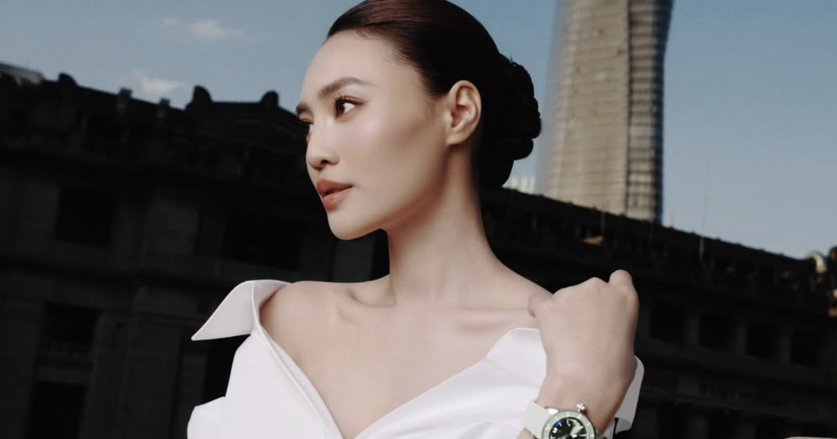 Áo sơ mi trắng, vẻ đẹp tối giản làm nên sức hút dài lâu