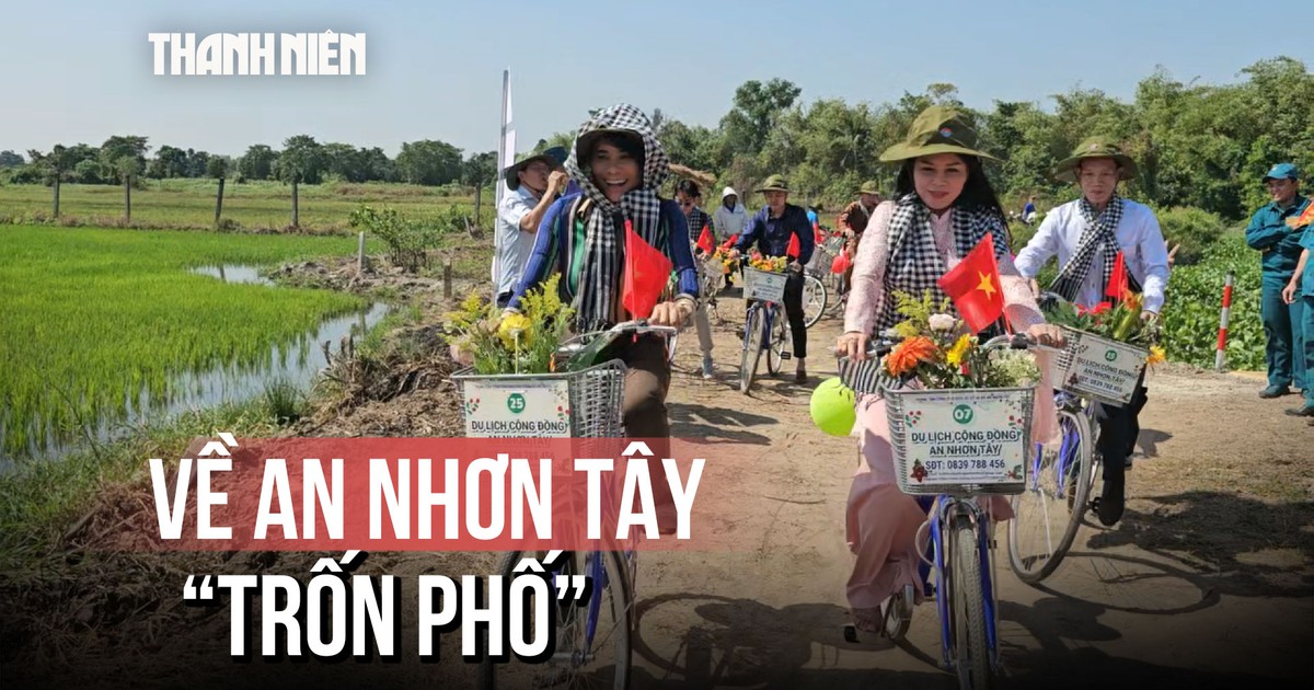 Về An Nhơn Tây đi xuồng ba lá, thưởng thức 100 món ngon từ khoai mì
