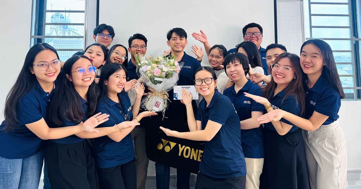 Thầy gi&aacute;o đạt IELTS 9.0 tuyệt đối: Ch&iacute;nh người thầy cũng c&oacute; những người thầy