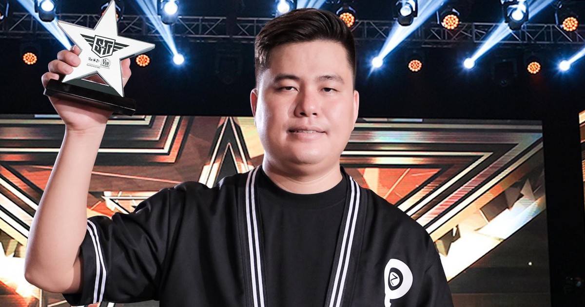 Kỳ thủ Trung Quốc khóc nức nở khi thắng Lại Lý Huynh ở chung kết, kỳ thủ Việt Nam nhận 700 triệu