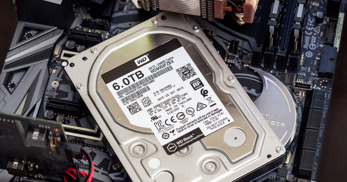 Nhu cầu lưu trữ tăng cao vì AI, ổ cứng cũ bỗng có giá