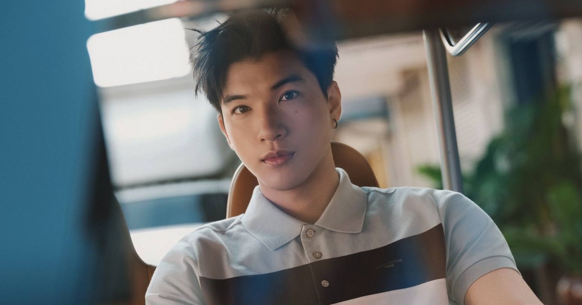 HIEUTHUHAI 'lột x&aacute;c' th&agrave;nh tổng t&agrave;i