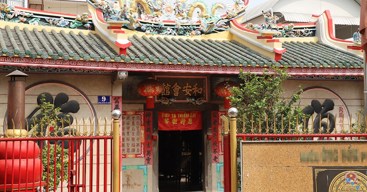 Ngôi chùa hơn 150 năm tuổi ở miền Tây: Lễ đấu giá lồng đèn độc đáo của người Hoa