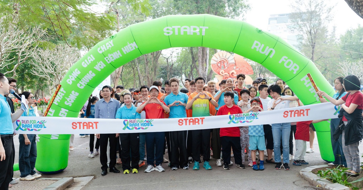 Các bác sĩ chạy 'Vì trẻ em sống chung với bệnh hiếm'