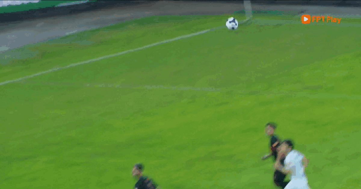 Nam Định ngược dòng đánh bại Ninh Bình: HLV Việt 'đỏ' tái xuất ngoạn mục, nói lời gan ruột về Xuân Son