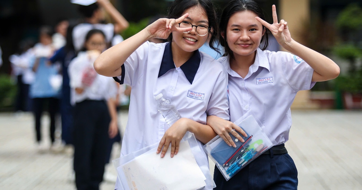 TP.HCM: Tuyển sinh lớp 10 chương trình tiếng Anh tích hợp theo 2 đối tượng