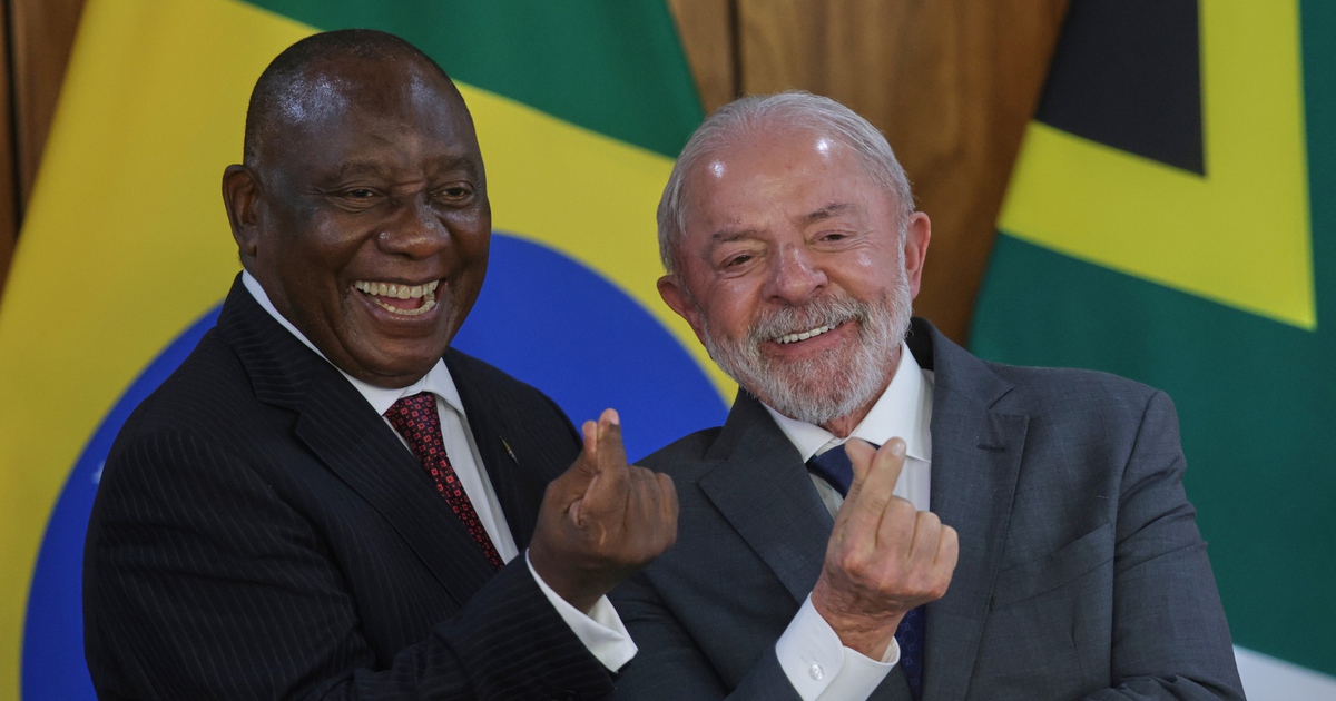 Tổng thống Brazil cảnh b&aacute;o Nam Phi về nguy cơ bị x&acirc;m lược