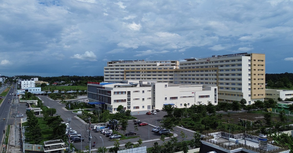 V&igrave; sao kh&ocirc;ng khởi tố vụ nổ tại Bệnh viện đa khoa Tr&agrave; Vinh?