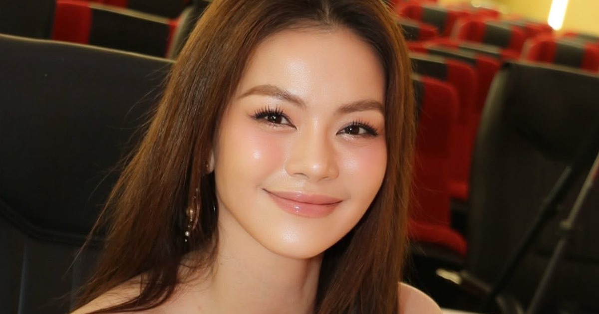 Nữ ca sĩ tiết lộ 15 năm hôn nhân, từng hoài nghi vì lập gia đình sớm