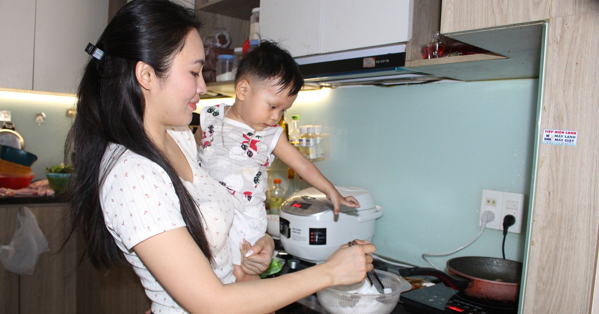 Gạo, Khoai, Bắp và những người mẹ đơn thân chưa kịp hết tuổi sinh viên