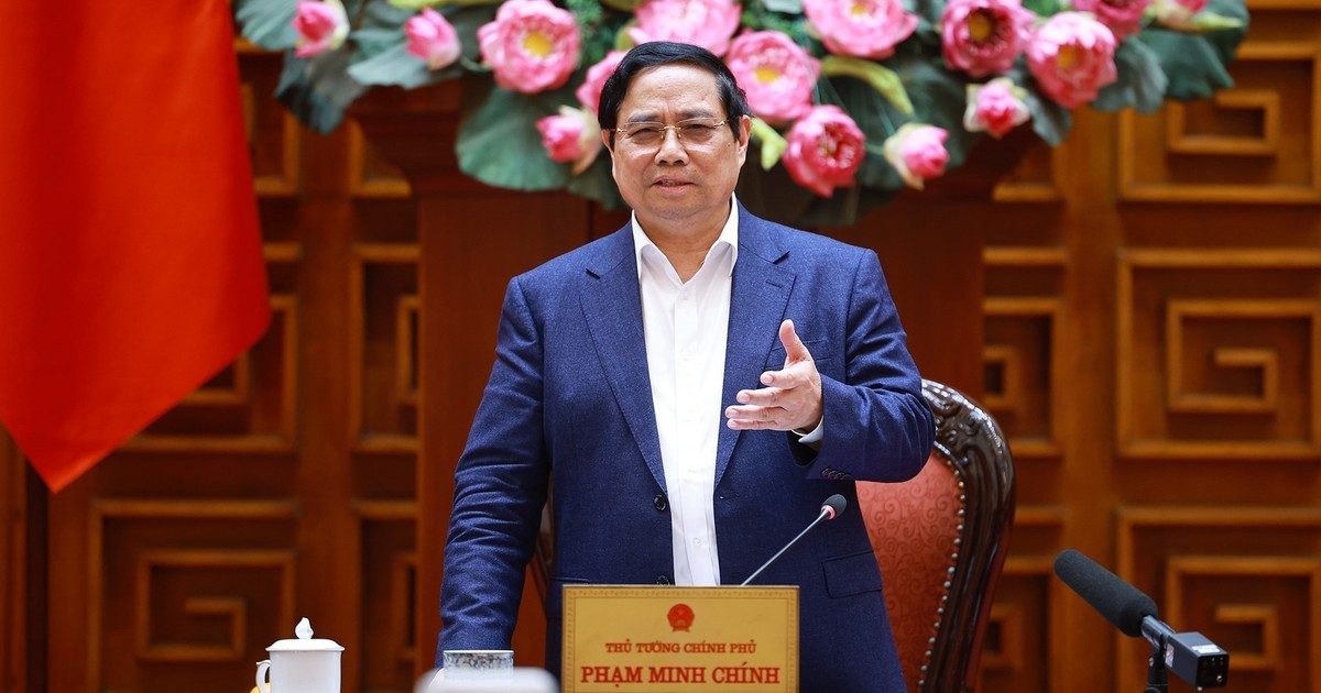 Thủ tướng: Sử dụng ngay Quỹ bình ổn giá xăng dầu từ hôm nay 10.3