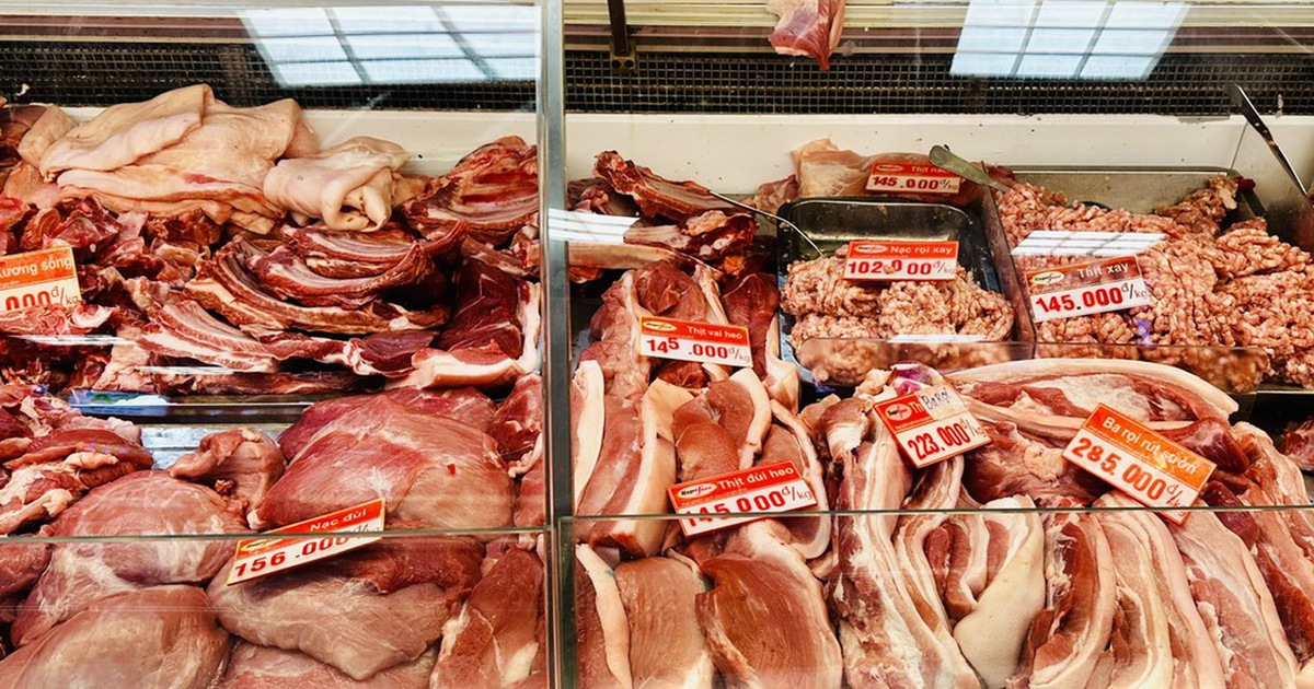 Giá heo hơi hôm nay 12.3.2026: Biến động trái chiều