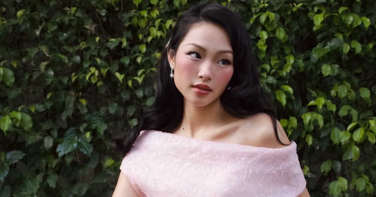 Đầm dự tiệc hè, khi gam màu lãng mạn, nhẹ nhàng khiến nàng nổi bật