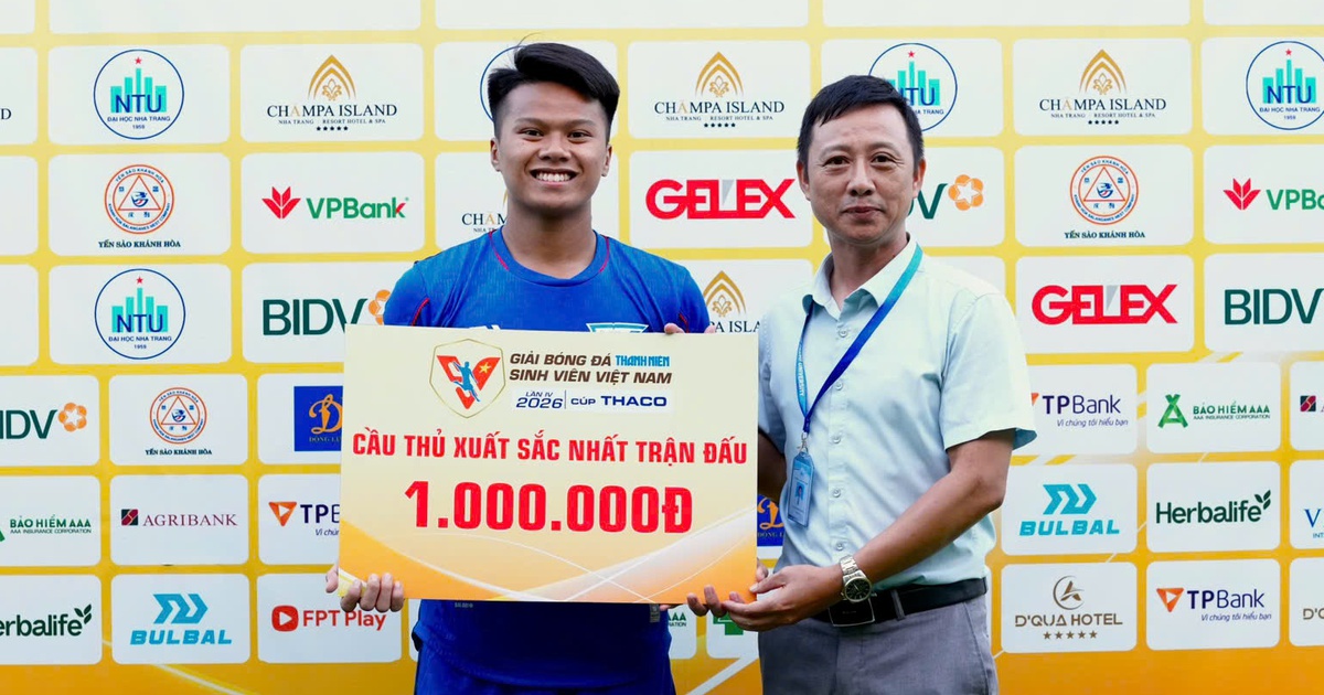 'Người nhện' của Trường ĐH Sư phạm TP.HCM: Thần tượng thủ môn Trung Kiên, bắt bóng như De Gea