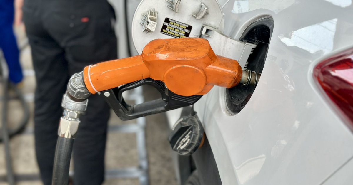 Chiết khấu bán lẻ xăng dầu vọt lên trên 1.000 đồng/lít