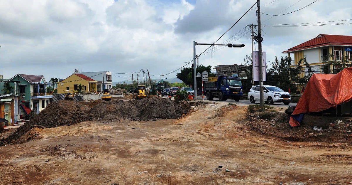 Dự án gần 1.000 tỉ đồng thi công chậm chạp