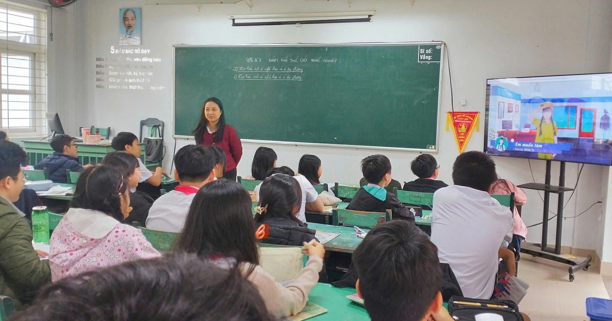 Giáo viên ở Huế viết tâm thư vì 'bị ép làm nhân viên'