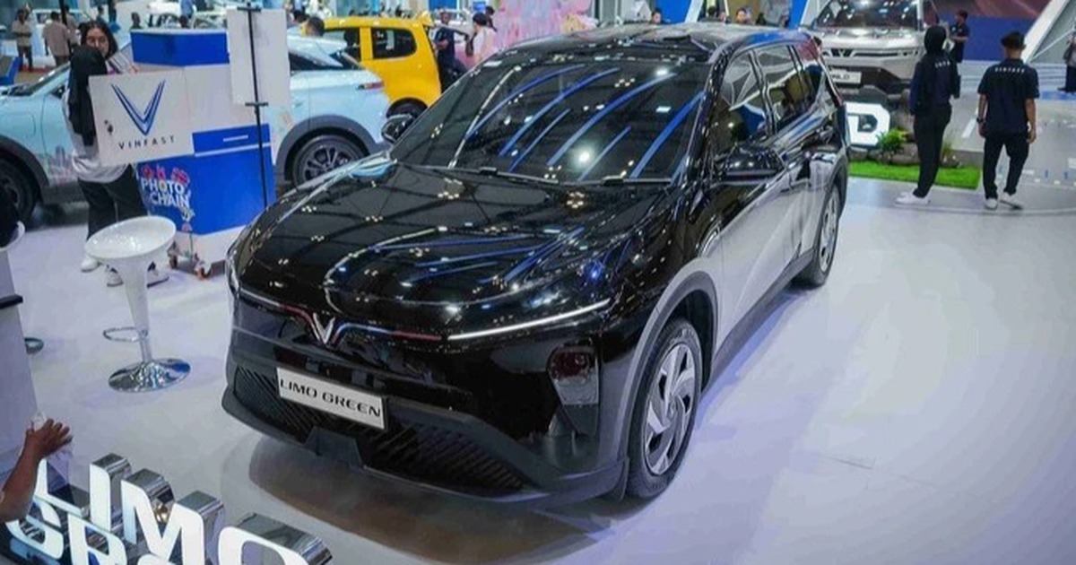 Xe gia đình cỡ nhỏ: VinFast Limo Green lại cho Mitsubishi Xpander 'hít khói'