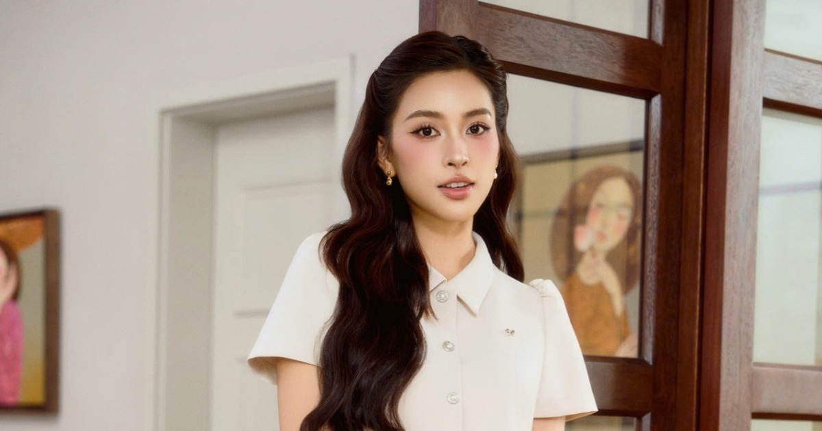 Phụ kiện đơn giản giúp nâng tầm khí chất cho các cô nàng văn phòng