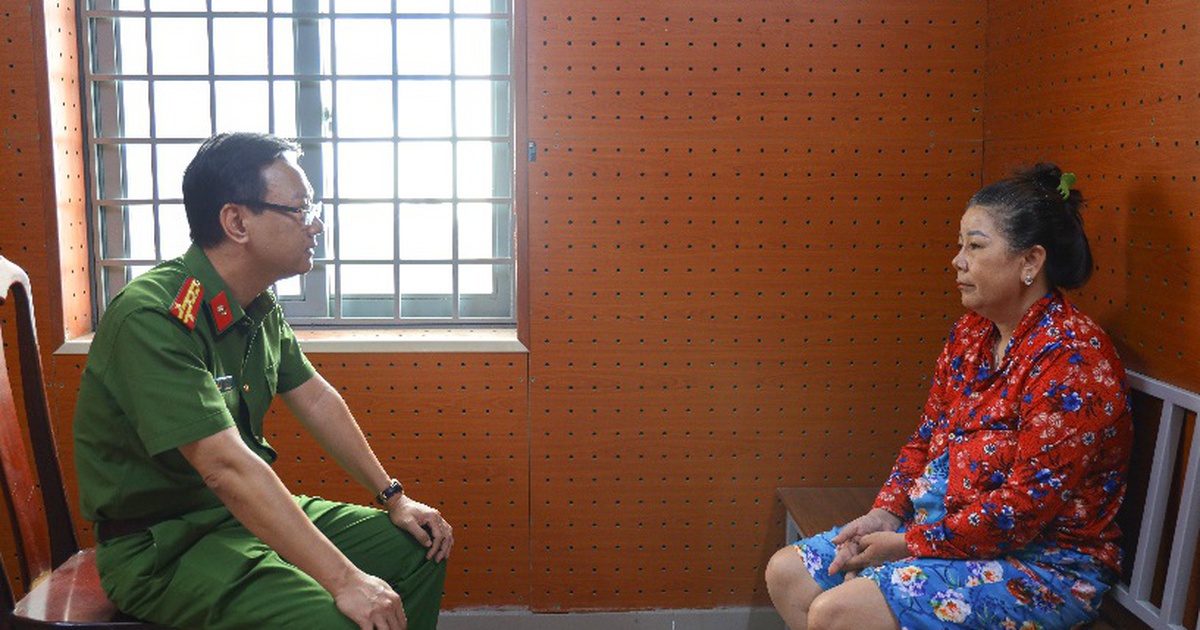 Triệt phá băng nhóm dàn cảnh giật dây chuyền ở Tân Huê Viên