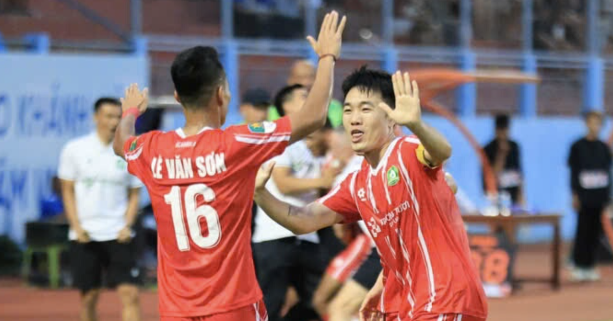 Xuân Trường tỏa sáng, Trường Tươi Đồng Nai thắng Khánh Hòa trận ‘siêu kinh điển’: Hiên ngang tốp 1