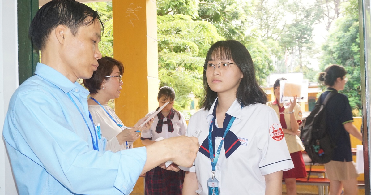 Thi học sinh giỏi lớp 12 TP.HCM: Trường nào có nhiều học sinh đạt giải nhất?