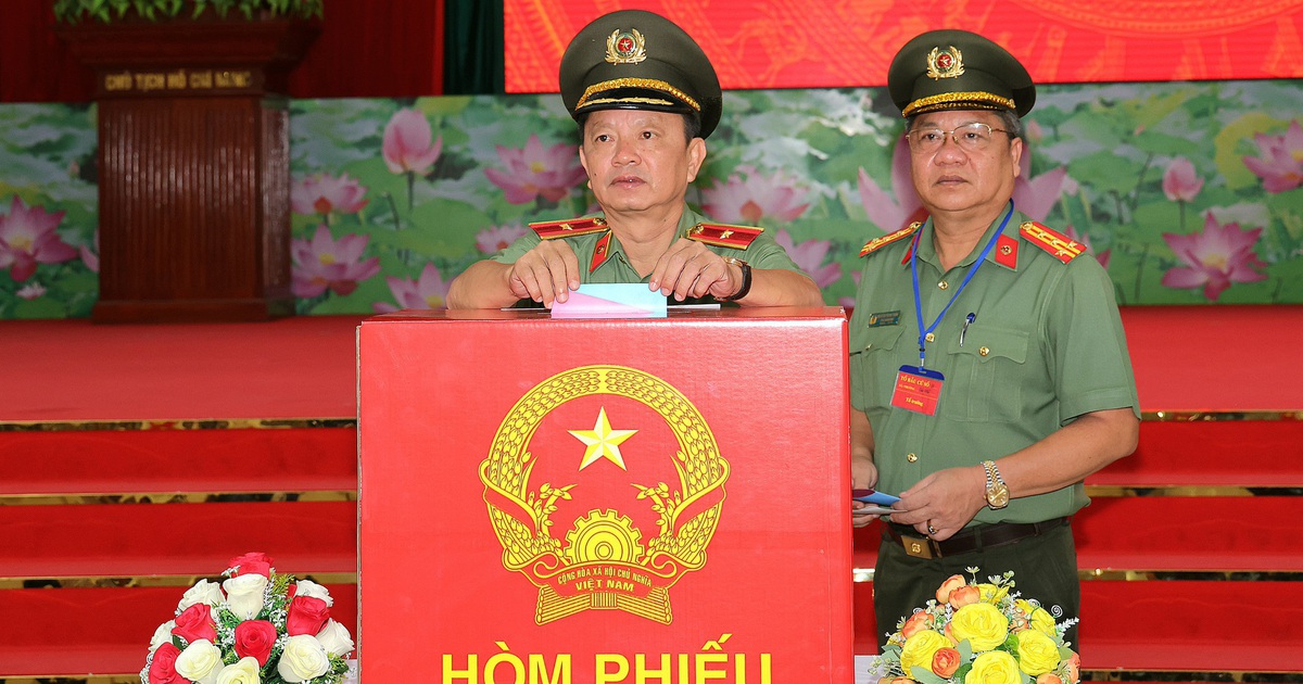 Lực lượng vũ trang, công an Cần Thơ bầu cử sớm để làm nhiệm vụ đặc thù
