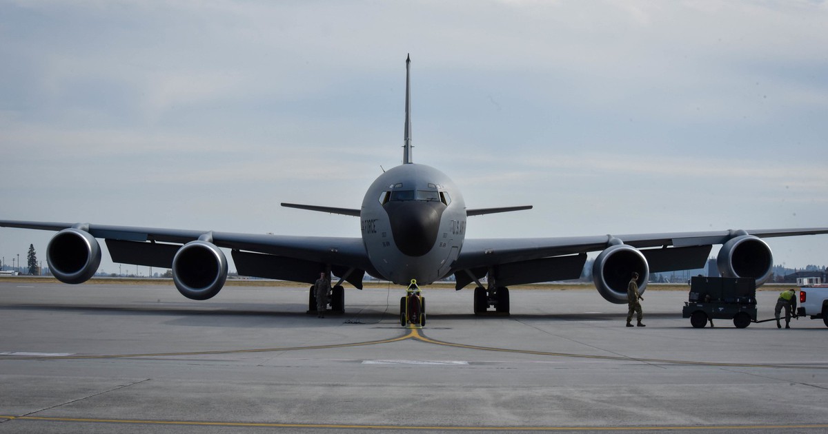 Tên lửa Iran đánh trúng 5 máy bay quân sự Mỹ