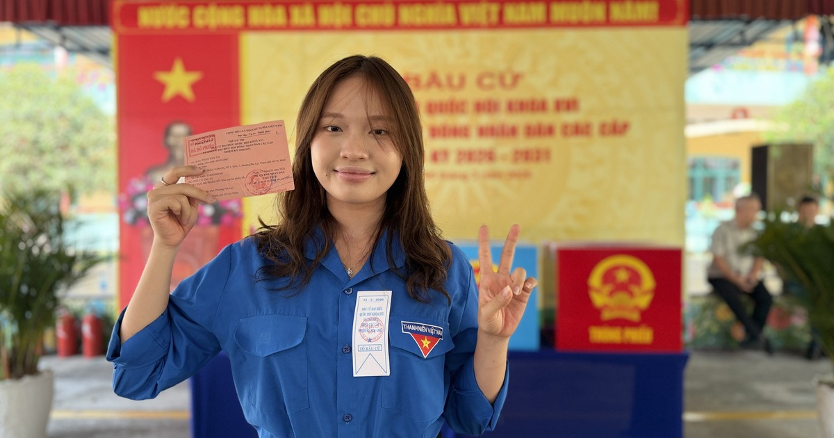 Cử tri gen Z đi bầu cử: Hồi hộp nhưng rất tự hào