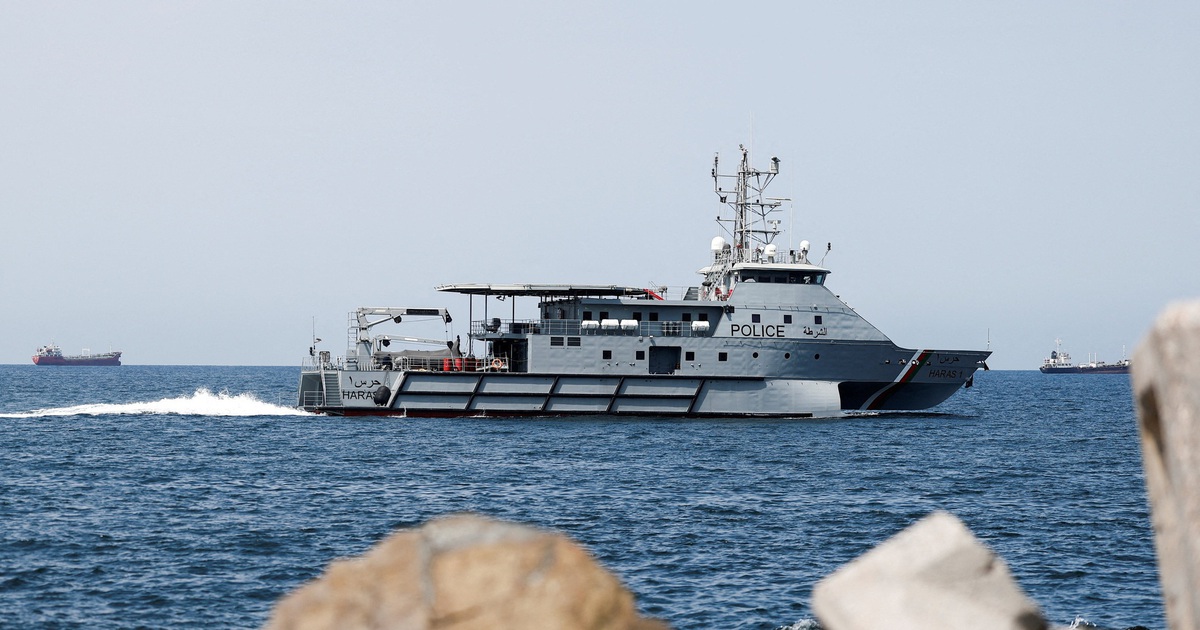 &Ocirc;ng Trump sắp c&ocirc;ng bố li&ecirc;n qu&acirc;n hộ tống t&agrave;u dầu, cảnh b&aacute;o đồng minh