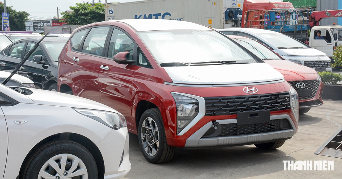 Ô tô nhập khẩu ồ ạt về Việt Nam, xe giá rẻ từ Indonesia chiếm ưu thế