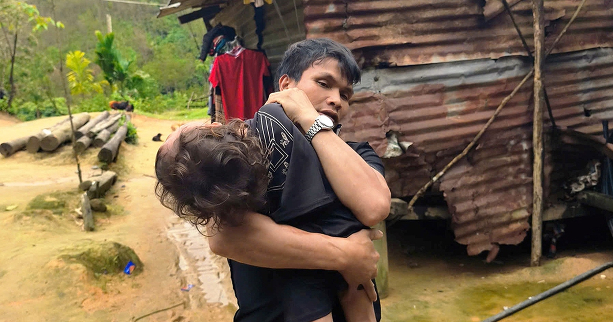 Xin giúp 2 cháu nhỏ mồ côi mẹ có hoàn cảnh thương tâm