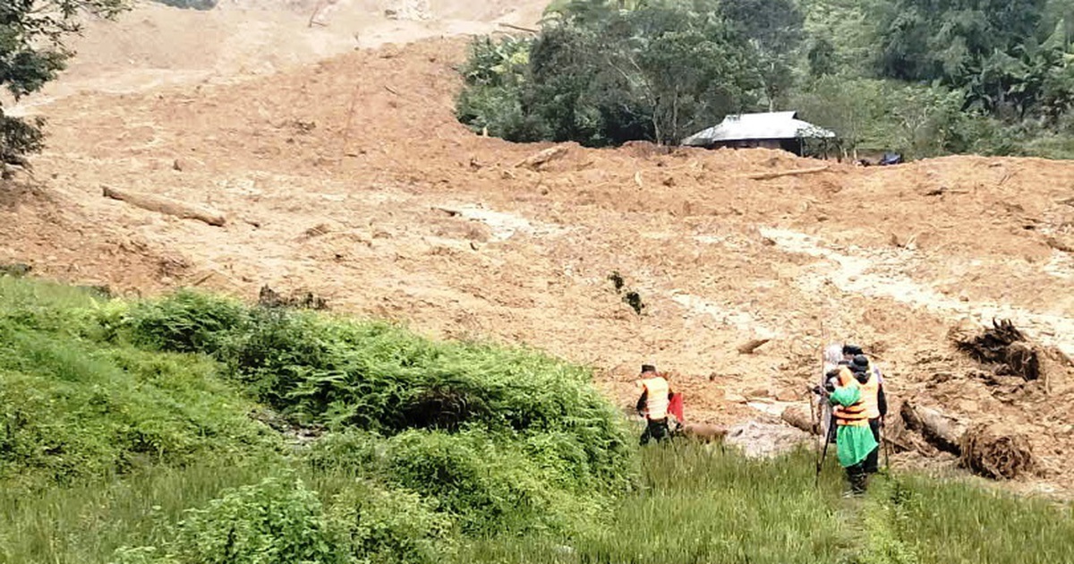 Đà Nẵng công bố tình huống khẩn cấp sạt lở ở xã miền núi