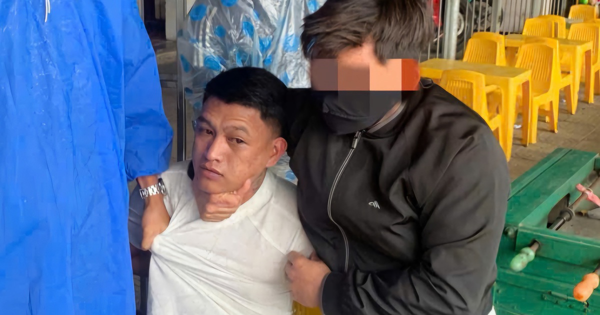 Bắt kẻ siết cổ, cướp bông tai của một phụ nữ cắt rau ngoài đồng