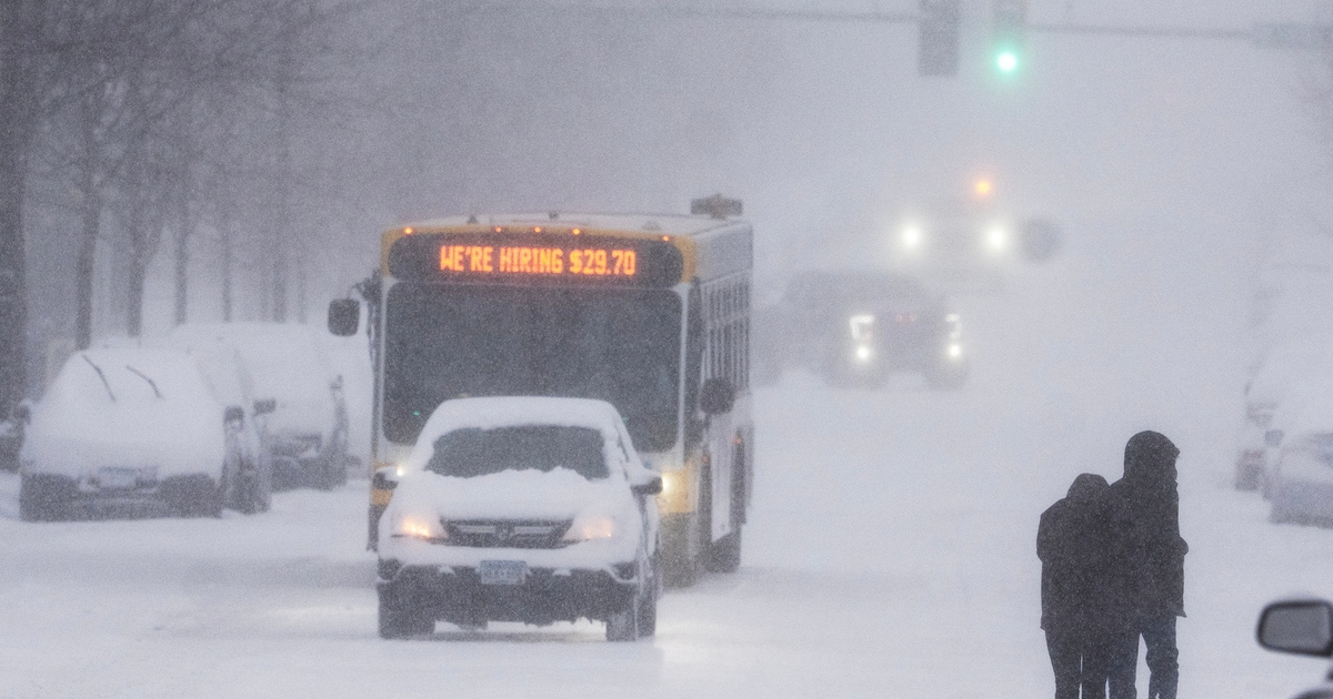 Thời tiết khắc nghiệt càn quét Mỹ, hơn 12.000 chuyến bay bị ảnh hưởng