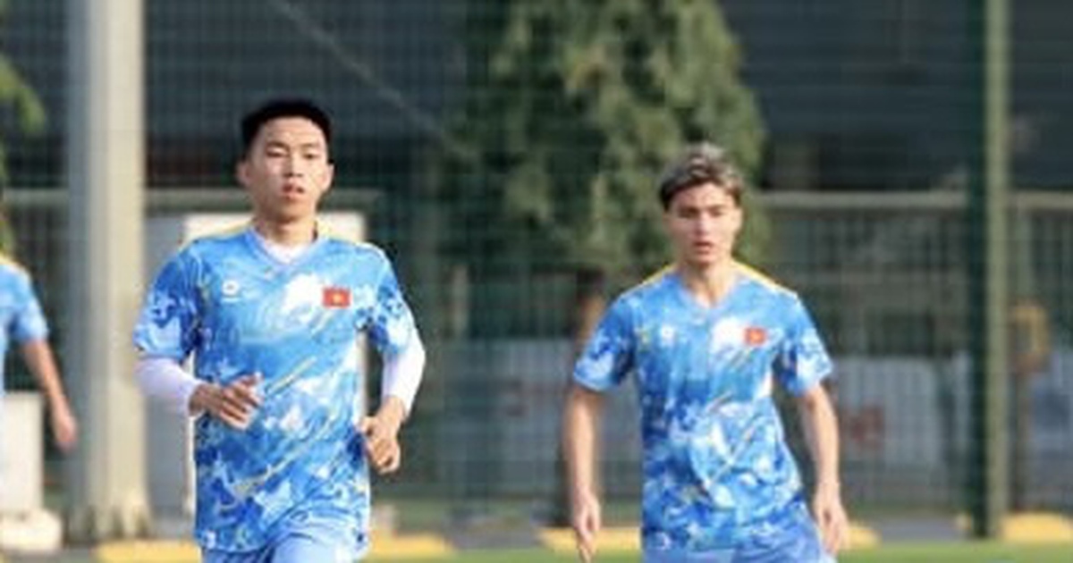 Tiền đạo Việt kiều Croatia Antonio Moric bất ngờ được ‘biệt phái’ từ U.19 sang U.23 Việt Nam, tại sao?