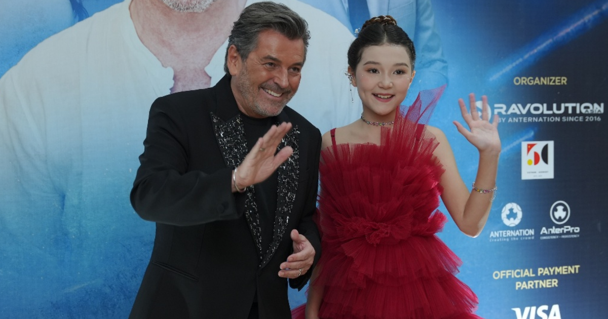 Giọng ca nhí thạo 4 ngôn ngữ, từng đứng chung sân khấu với huyền thoại Modern Talking giờ ra sao?