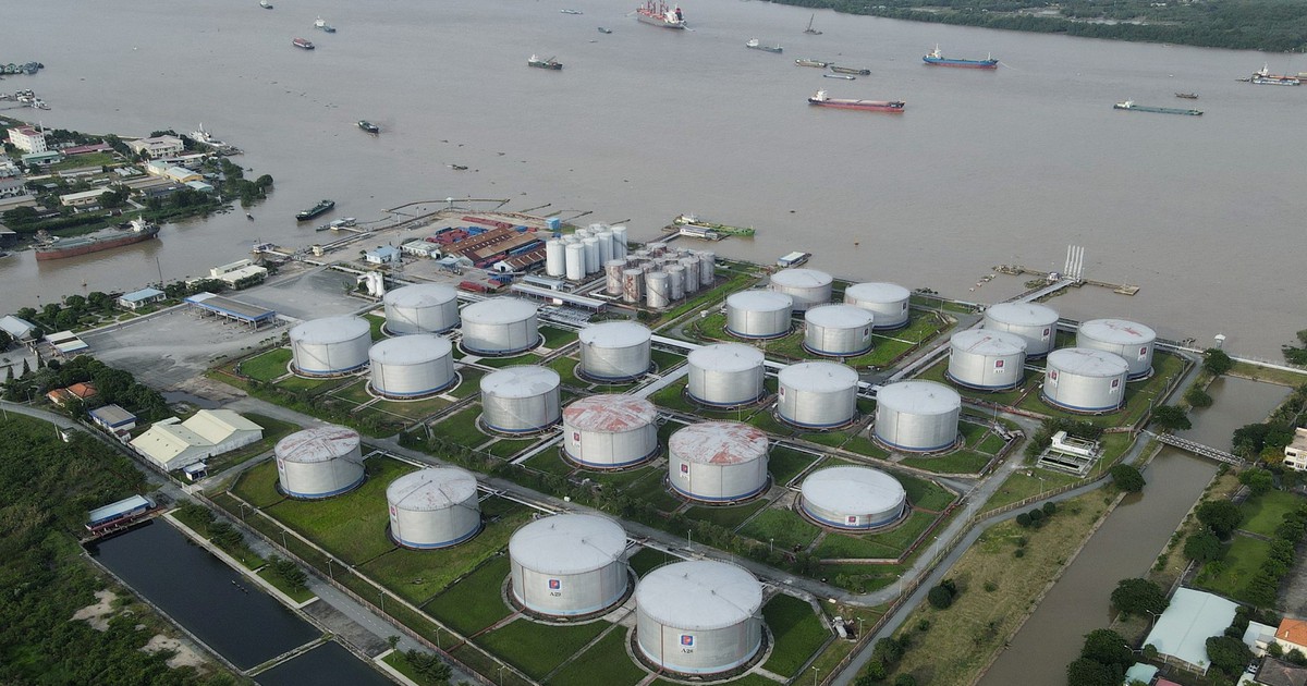 Thủ tướng có công điện chỉ đạo mới về xăng dầu