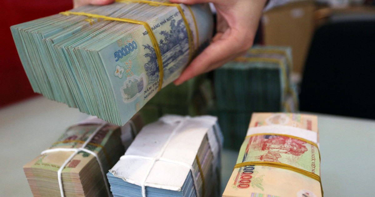 Tiền lương làm ban đêm, ngoài giờ có được miễn thuế thu nhập cá nhân không?