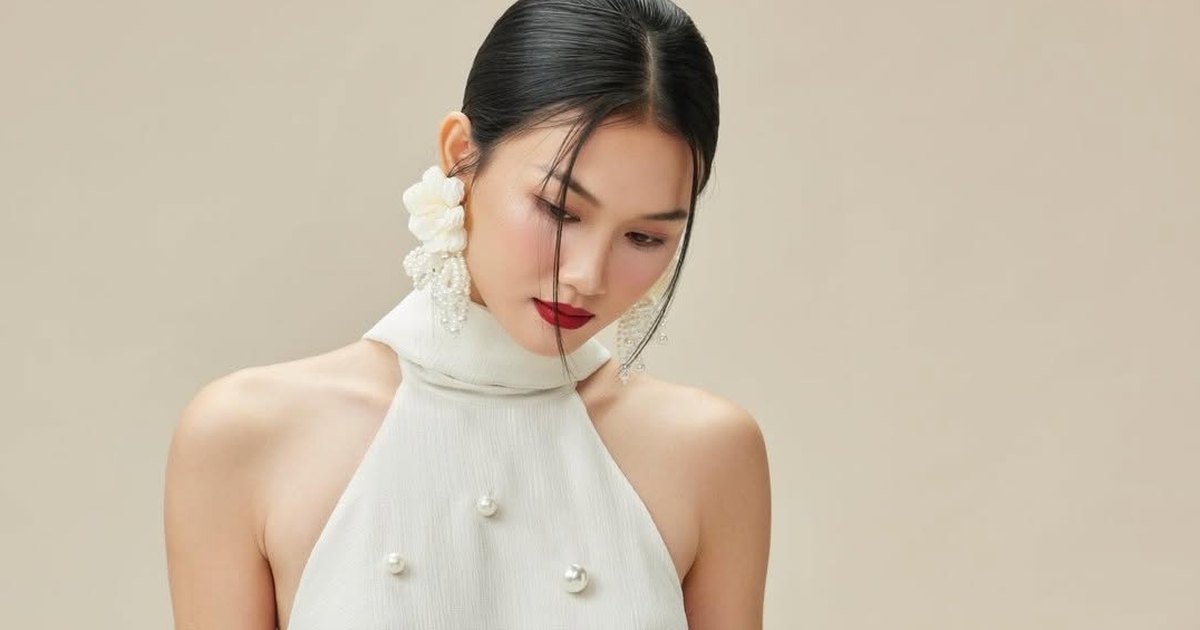 Khuyên tai cánh hoa: Xu hướng phụ kiện giúp nàng thêm duyên dáng, nổi bật