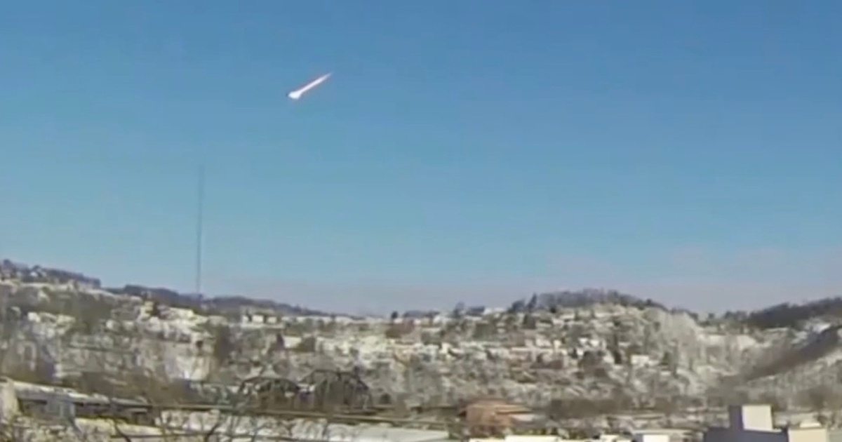 Thiên thạch 7 tấn rực cháy và nổ tung trên bầu trời Mỹ