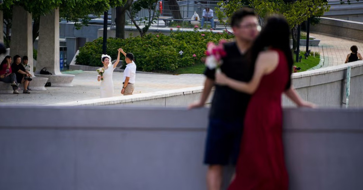 Một trường ở Trung Quốc kêu gọi sinh viên yêu đương trong kỳ nghỉ