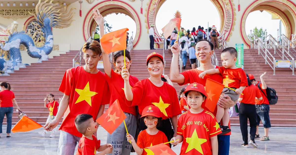 Chưa đến lễ Giỗ tổ, nhiều người đã rục rịch cắt phép nghỉ 9 ngày