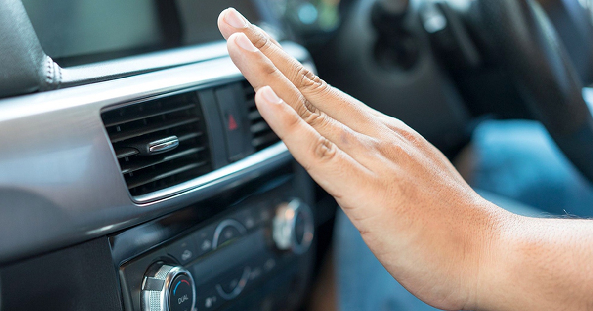 5 dấu hiệu cảnh báo điều hòa ô tô sắp hết gas, người dùng cần biết