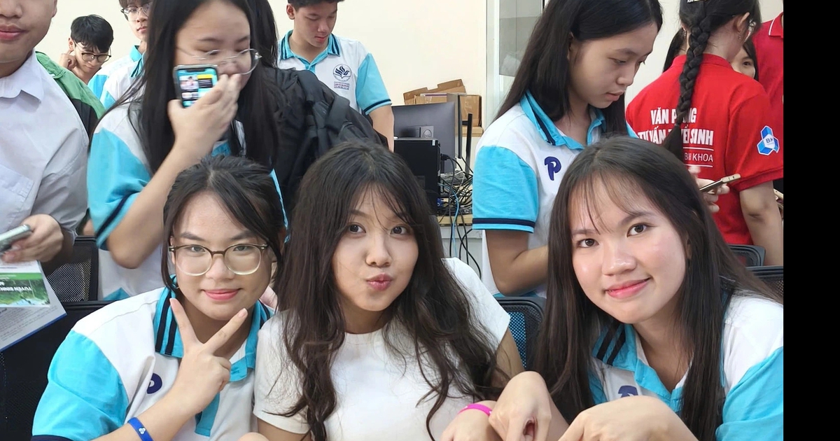 Lịch tuyển sinh lớp 10 Trường Phổ thông Năng khiếu ĐH Quốc gia TP.HCM năm 2026