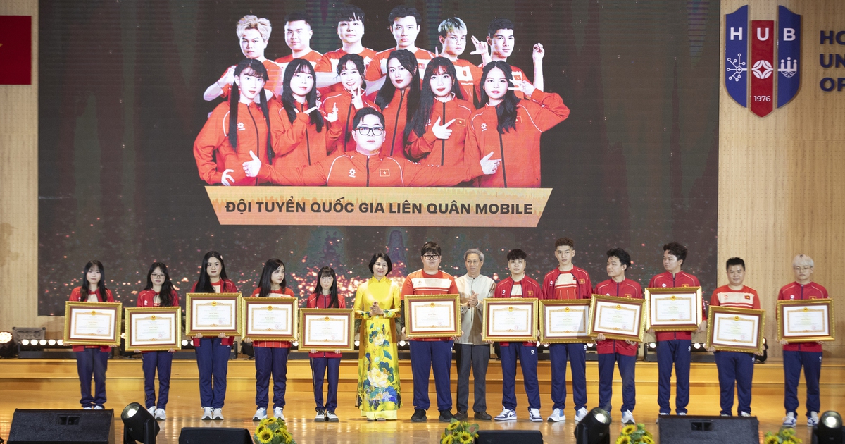 GAM Esports, 'Maris' được vinh danh ở lễ đặc biệt của thể thao điện tử Việt Nam