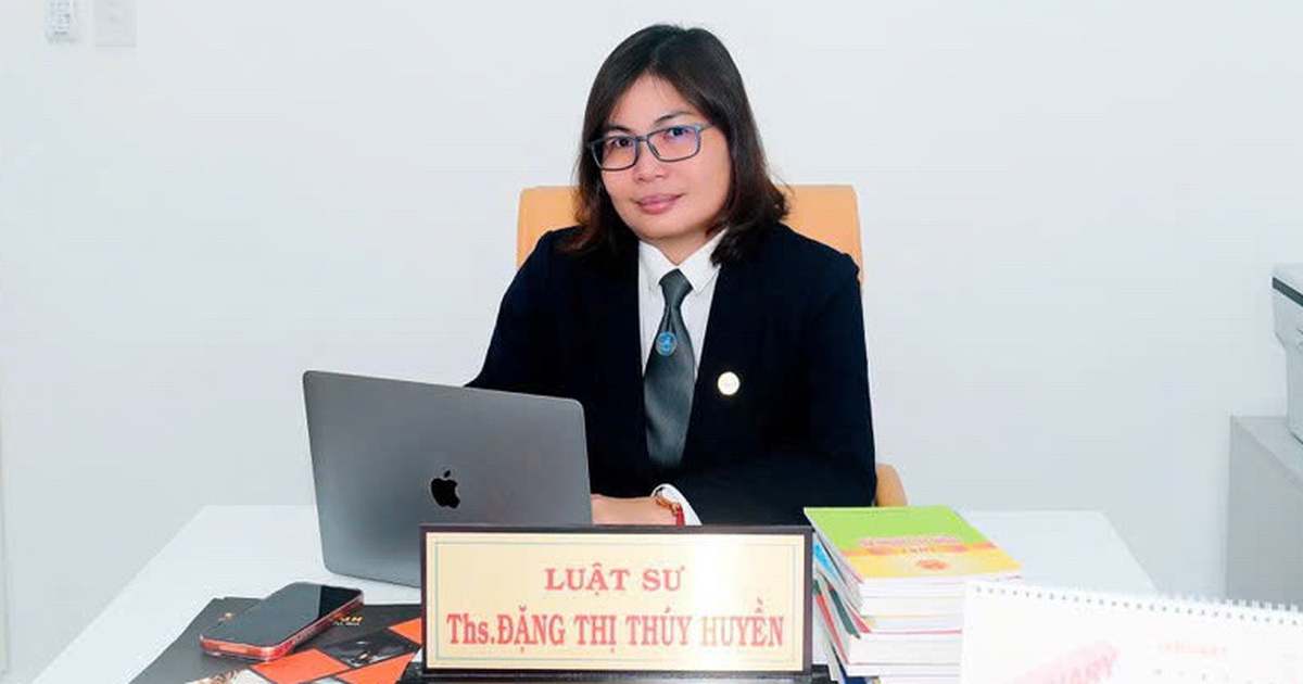 Nhờ xin việc, chạy chức, khi nào mới bị xử lý hình sự?