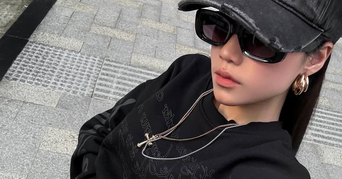 Khẳng định gu thời trang cá tính cùng dây chuyền layer nhiều lớp